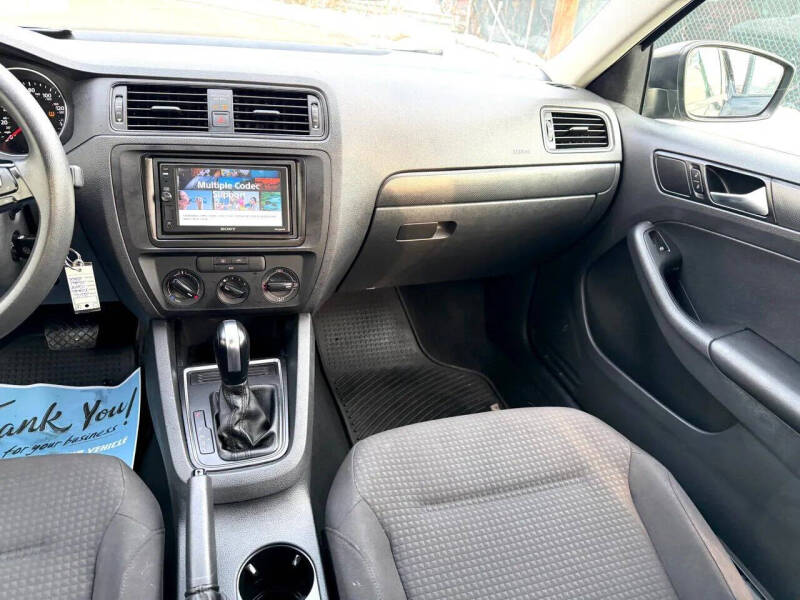 2016 Volkswagen Jetta