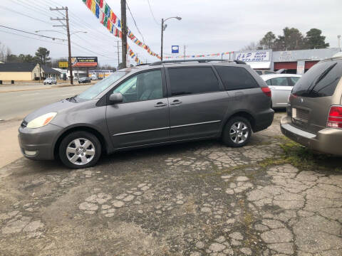 2004 Toyota Sienna for sale at AFFORDABLE USED CARS in North Chesterfield VA
