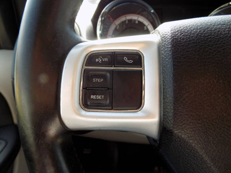 2012 RAM C/V