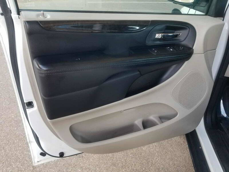 2015 Dodge Grand Caravan SE