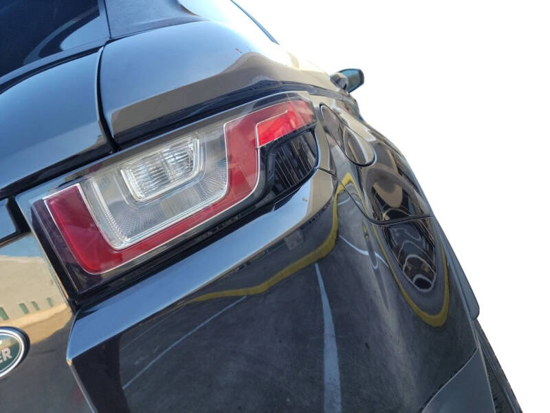 2018 Land Rover Range Rover Evoque SE Premium