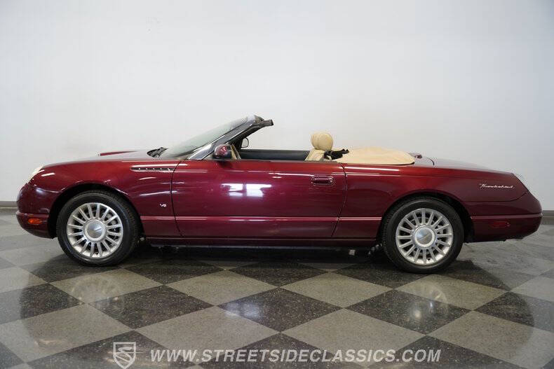 2004 Ford Thunderbird Deluxe