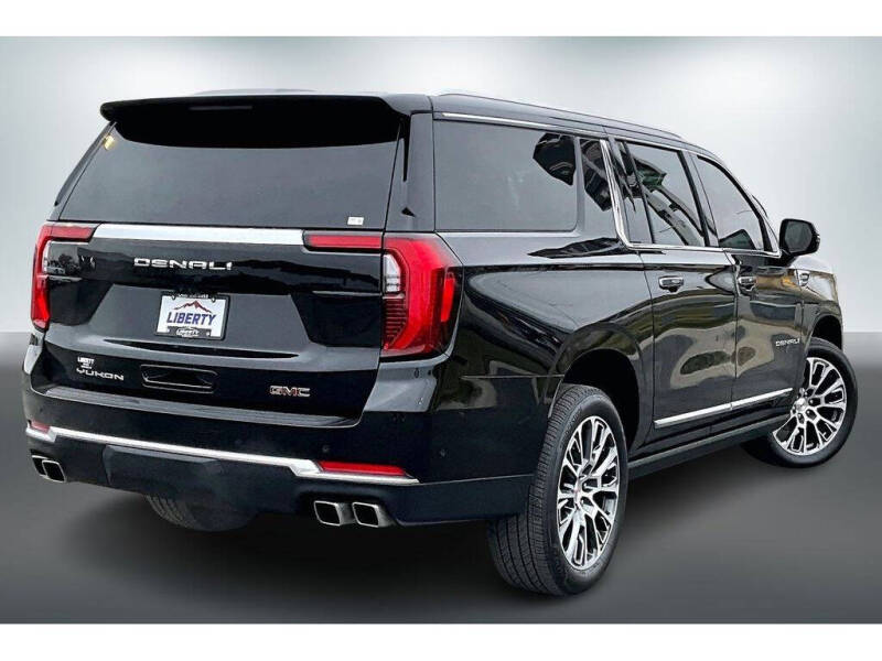 2025 GMC Yukon XL Denali