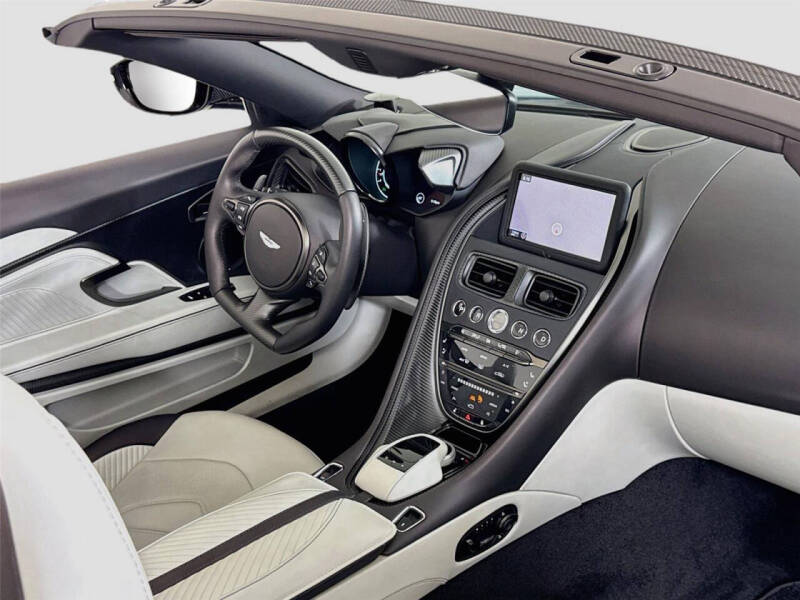 2023 Aston Martin DBS 770 Ultimate