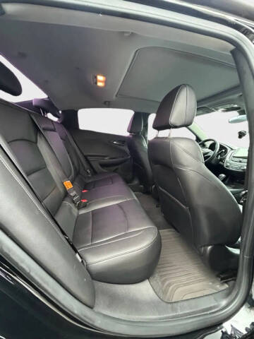 2017 Chevrolet Malibu LT