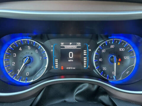 2017 Chrysler Pacifica LX