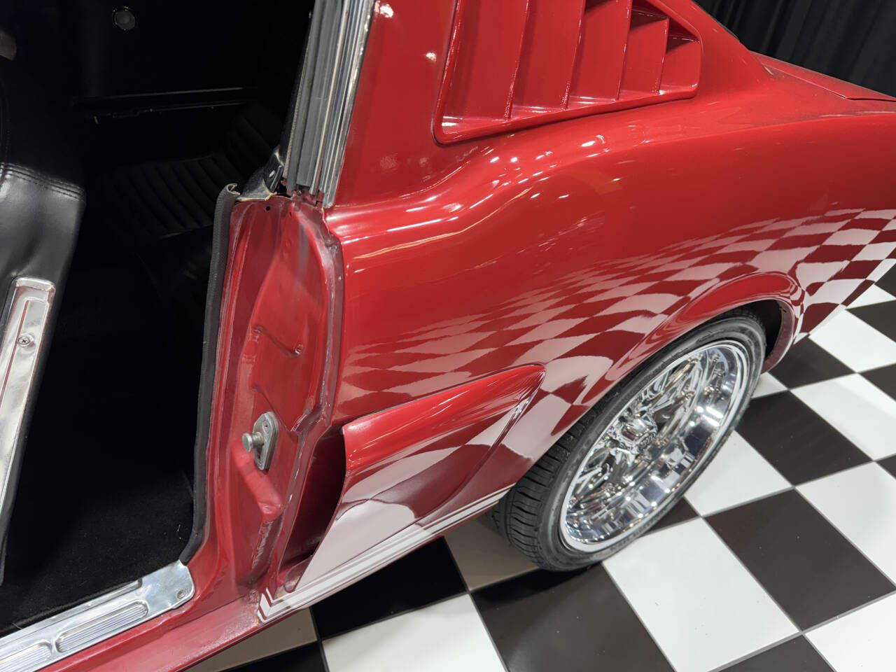1966 Ford Mustang 33