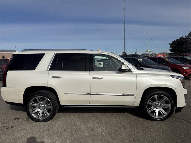 2015 Cadillac Escalade Premium