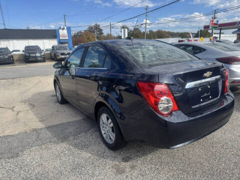 2016 Chevrolet Sonic LT Auto