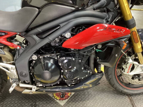 2015 Triumph Speed Triple R ABS