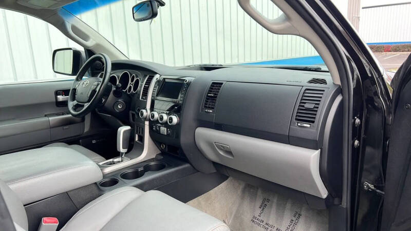 2010 Toyota Sequoia Limited