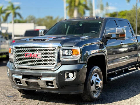 2017 GMC Sierra 3500HD Denali