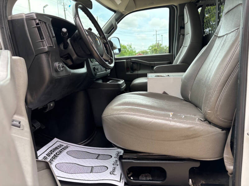 2017 Chevrolet Express 2500