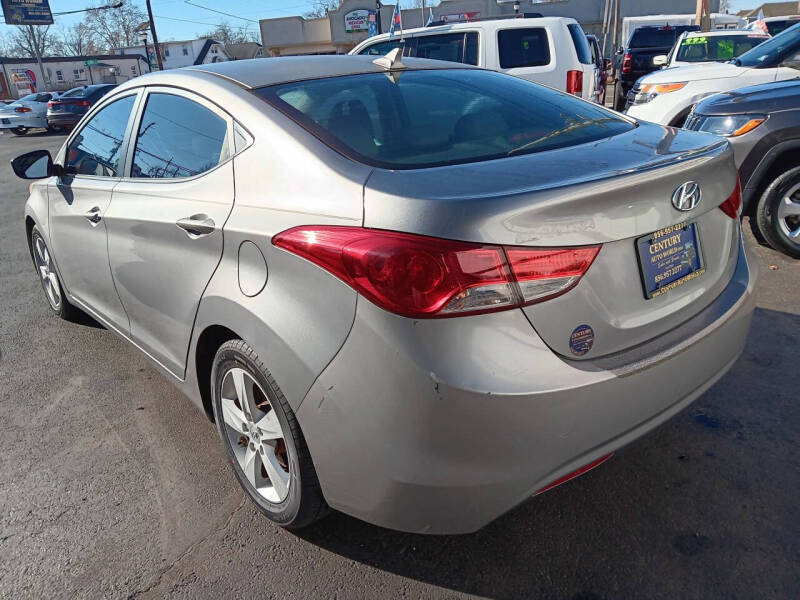 2011 Hyundai Elantra