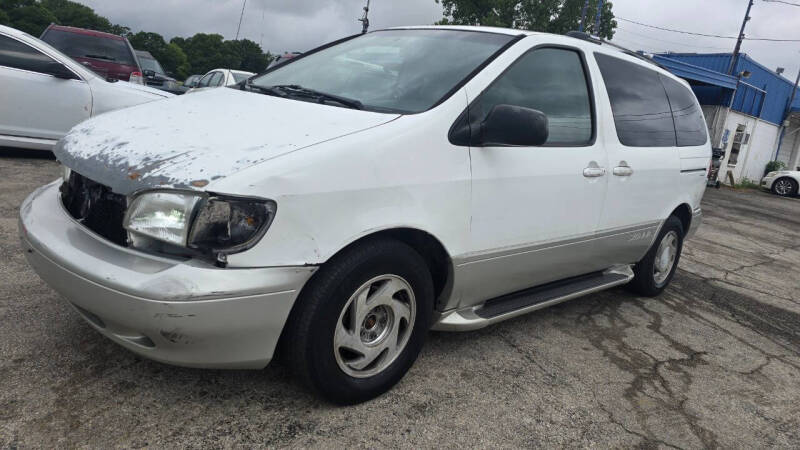 1999 Toyota Sienna XLE