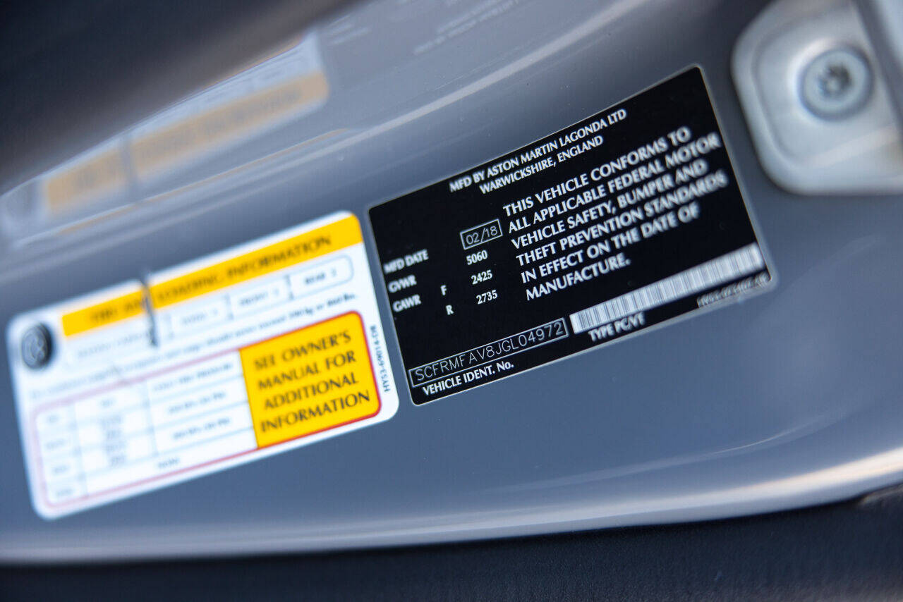 2018 Aston Martin DB11 35