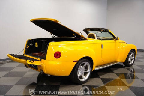 2004 Chevrolet SSR LS