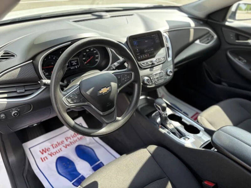 2022 Chevrolet Malibu LT