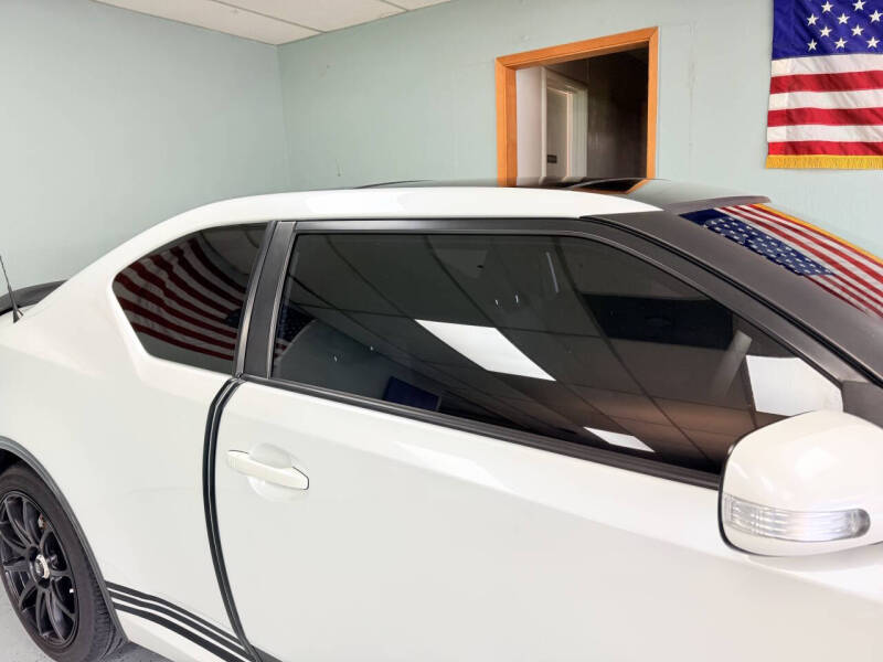 2015 Scion tC Release Series 9.0