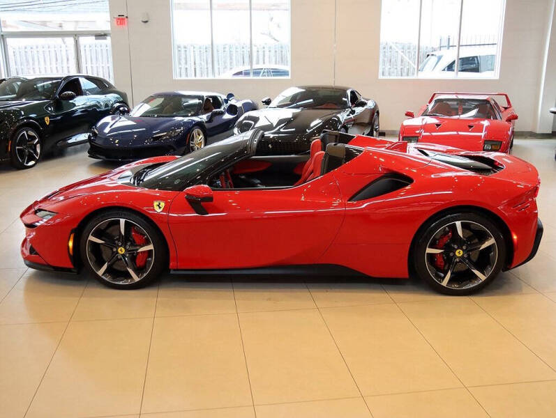 2022 Ferrari SF90 Spider