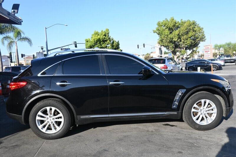 2012 Infiniti FX35