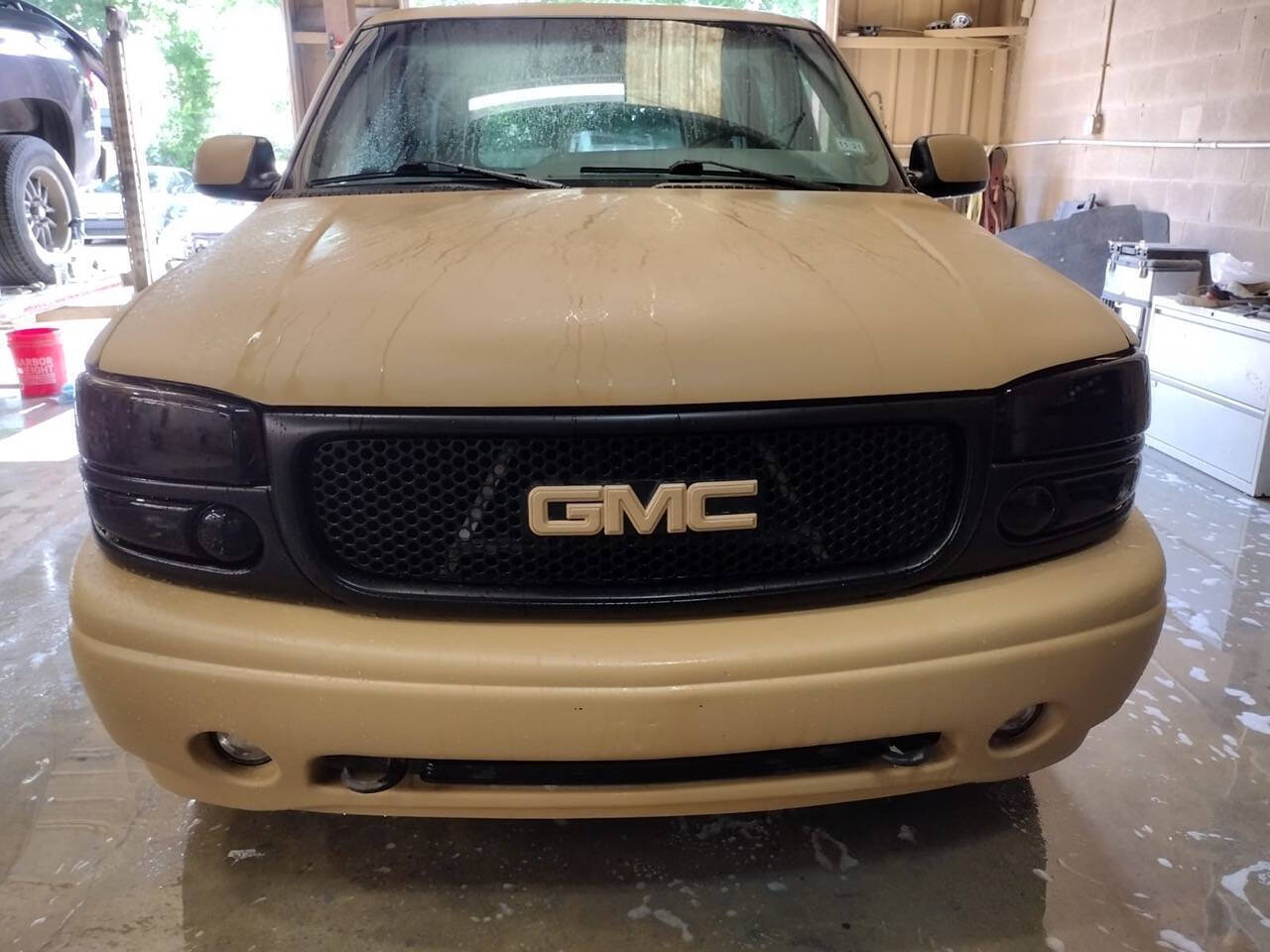 2001 GMC Yukon 111
