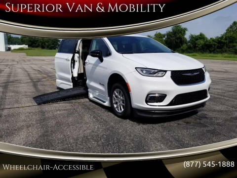 2024 Chrysler Pacifica Touring L