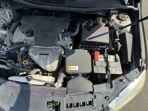2017 Toyota Camry LE