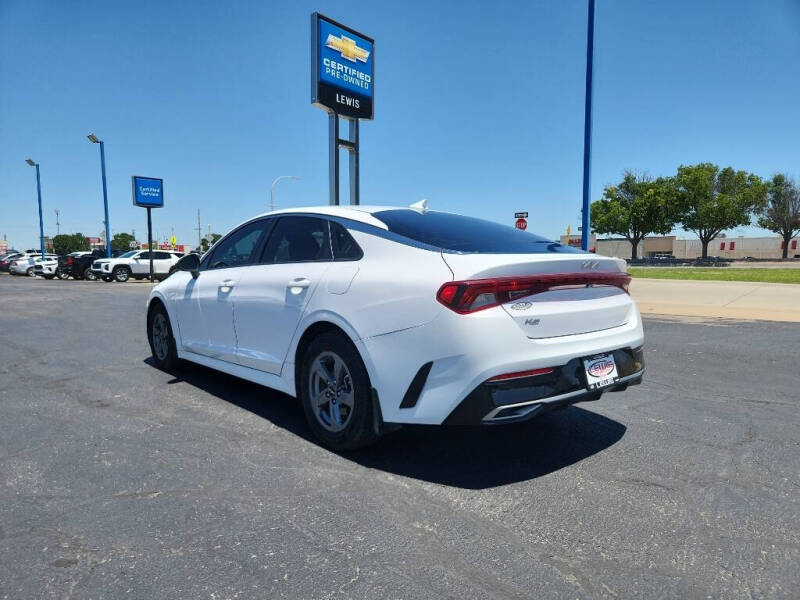 2022 Kia K5