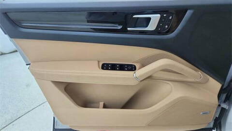 2022 Porsche Cayenne