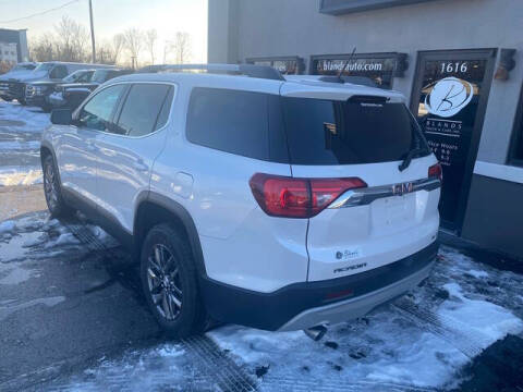 2019 GMC Acadia SLT-1