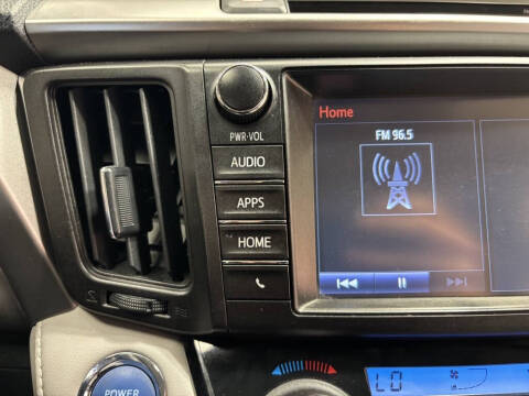 2017 Toyota RAV4 Hybrid XLE