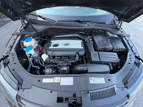2012 Volkswagen Eos Komfort SULEV