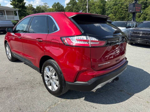 2023 Ford Edge Titanium