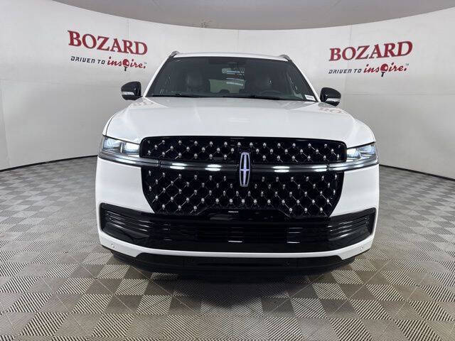 2025 Lincoln Navigator Black Label