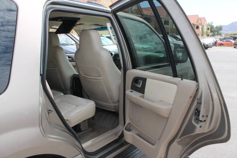 2003 Ford Expedition XLT