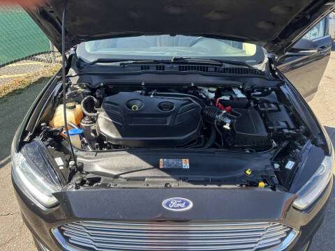 2013 Ford Fusion SE