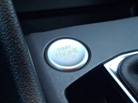 2022 Volkswagen Taos SE 4Motion