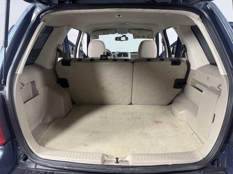 2011 Ford Escape XLT