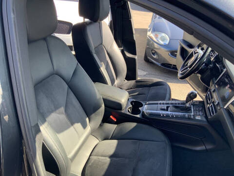 2019 Porsche Macan