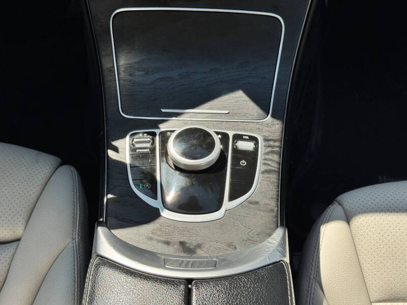 2017 Mercedes-Benz C-Class