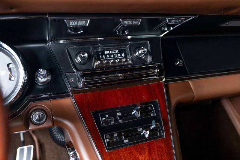 1965 Buick Riviera
