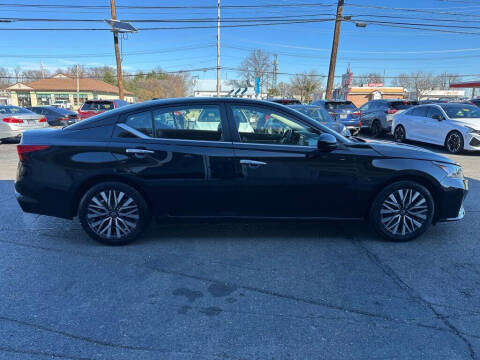 2023 Nissan Altima 2.5 SV