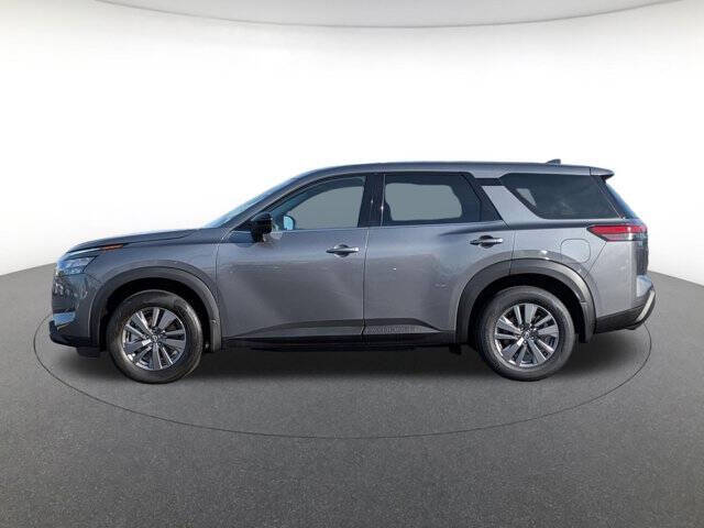 2025 Nissan Pathfinder S