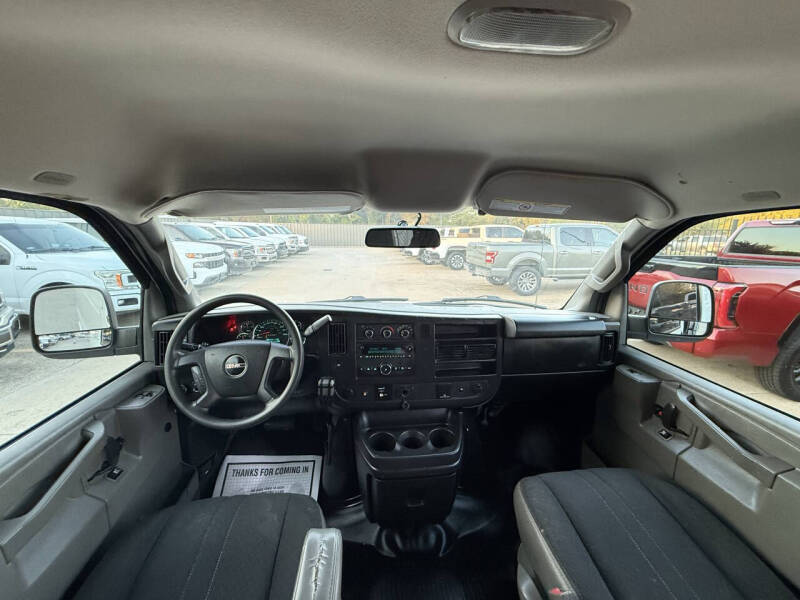 2018 GMC Savana 2500