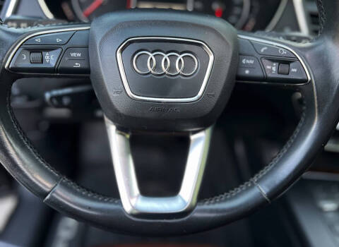 2018 Audi Q5 2.0T quattro Premium Plus