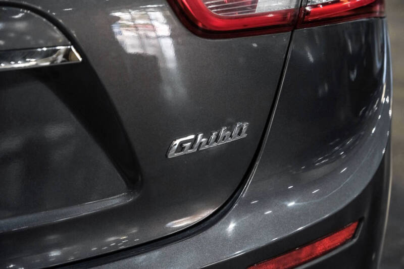 2016 Maserati Ghibli