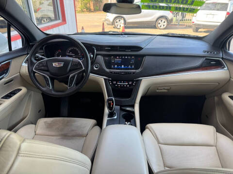 2017 Cadillac XT5 Premium Luxury