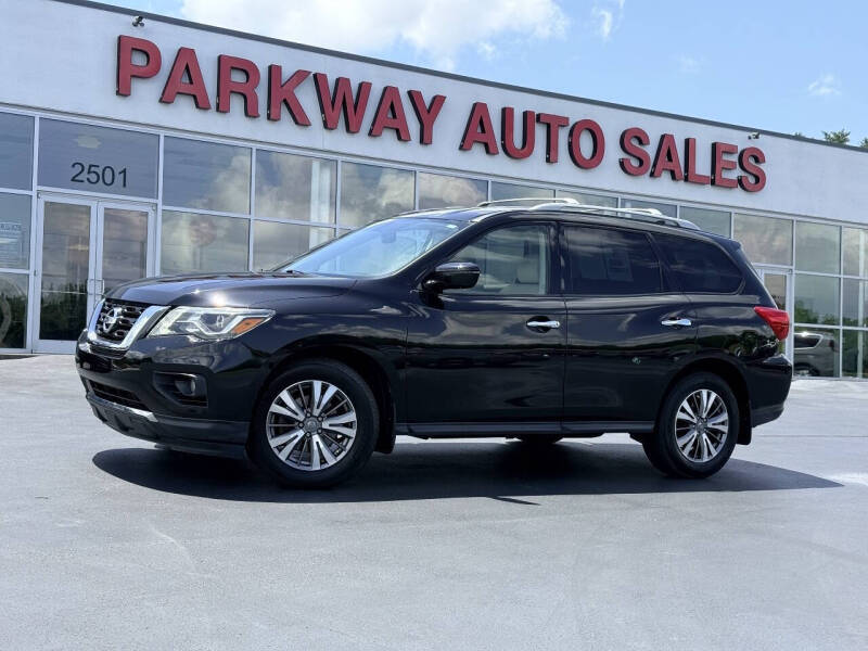 2020 Nissan Pathfinder SV