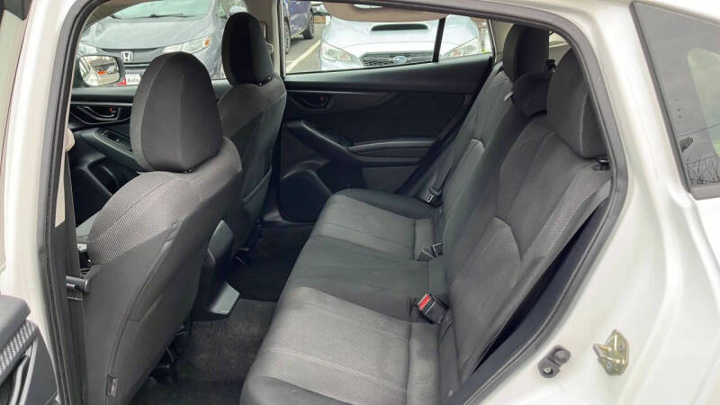 2019 Subaru Impreza 2.0i